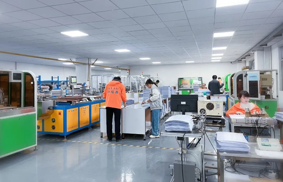 【扩产增效】pg赏金女王下载集团深圳总部新增1800㎡智能Inlay中料工厂